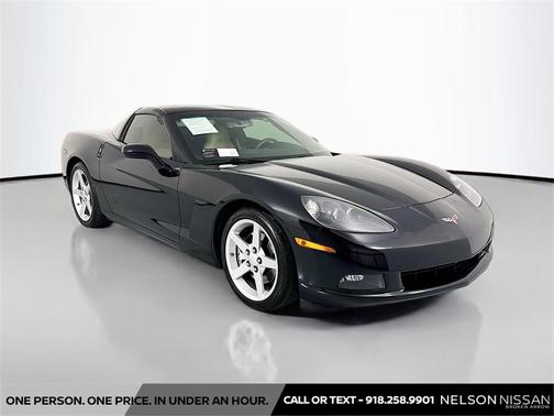 2005 Chevrolet Corvette Base