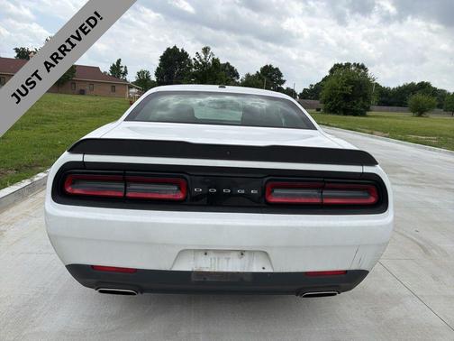 White Knuckle Clearcoat 2023 Dodge Challenger SXT