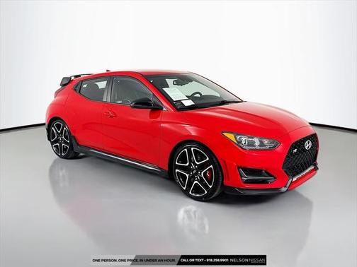 2022 Hyundai Veloster N Base