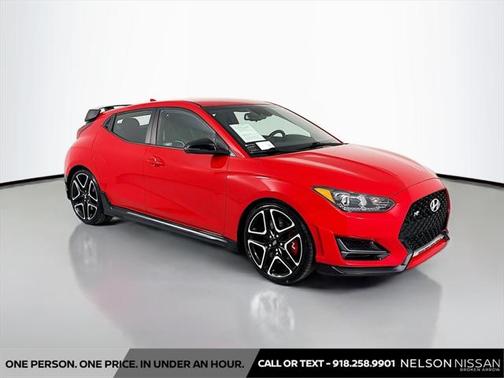 2022 Hyundai Veloster N Base