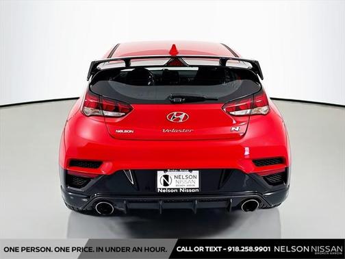 2022 Hyundai Veloster N Base