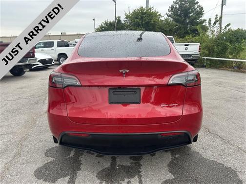 2023 Tesla Model Y Long Range Dual Motor All-Wheel Drive