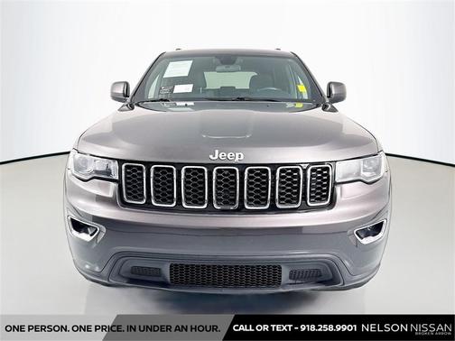 2020 Jeep Grand Cherokee Laredo