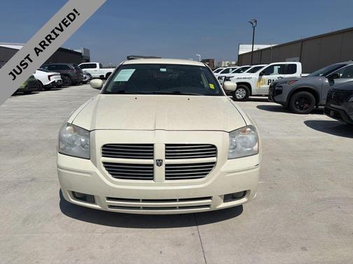 2005 Dodge Magnum RT