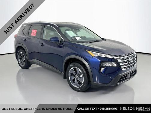 Deep Ocean Blue Pearl 2025 Nissan Rogue SV