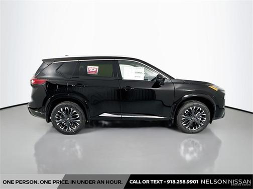 2025 Nissan Rogue Platinum