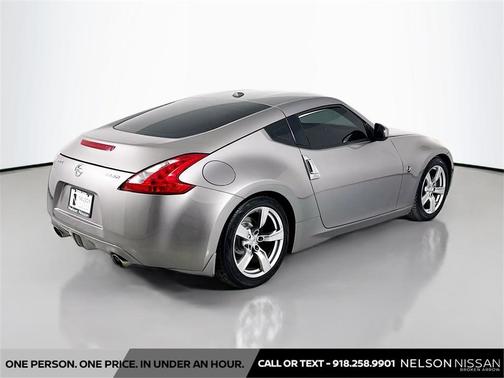 2009 Nissan 370Z Touring