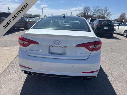 Quartz White Pearl 2016 Hyundai SONATA Limited