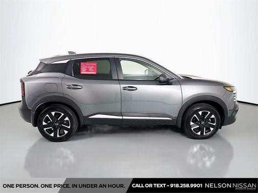 Gun Metallic 2025 Nissan Kicks SV