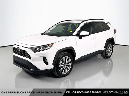 2020 Toyota RAV4 XLE Premium