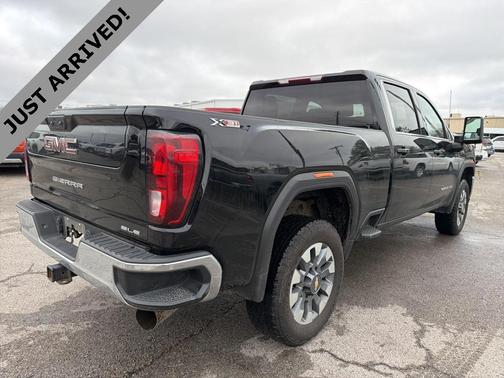 2022 GMC Sierra 2500 SLE
