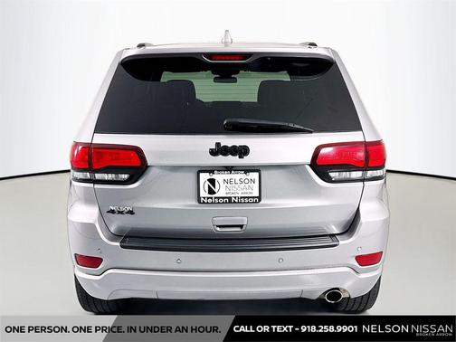 Billet Silver Metallic Clearcoat 2021 Jeep Grand Cherokee Laredo