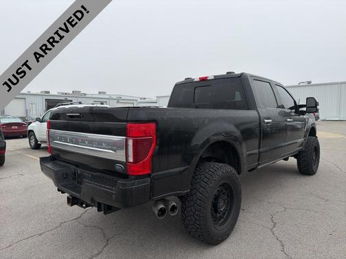 2022 Ford F-350 Platinum