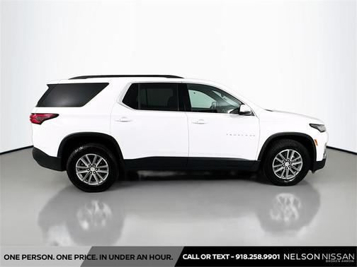 2022 Chevrolet Traverse LT Leather