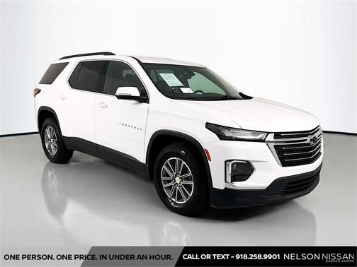 2022 Chevrolet Traverse LT Leather
