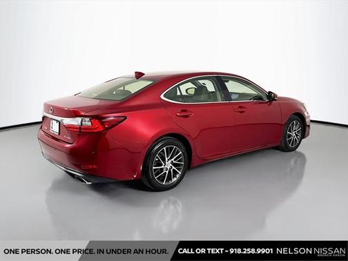 2017 Lexus ES 350 Base