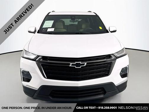 Summit White 2023 Chevrolet Traverse LS