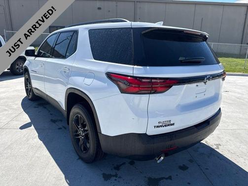 Summit White 2023 Chevrolet Traverse LS