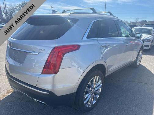 2017 Cadillac XT5 Platinum