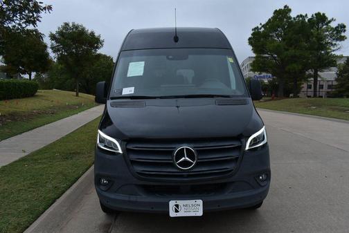 2022 Mercedes-Benz Sprinter 2500 Standard Roof
