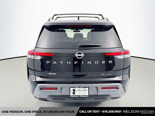 Super Black 2026 Nissan Pathfinder SL
