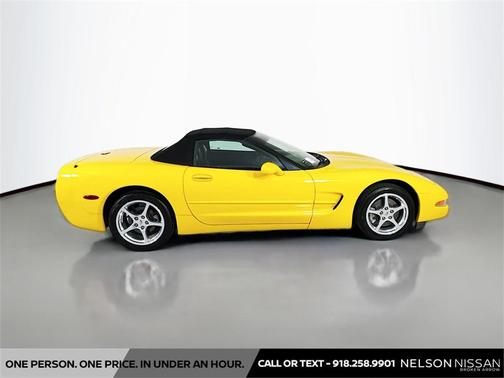 2002 Chevrolet Corvette Base