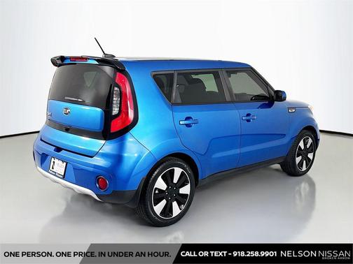 Carribean Blue 2017 Kia Soul +