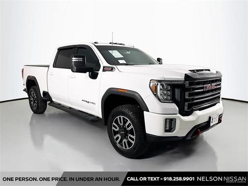 2022 GMC Sierra 2500 AT4