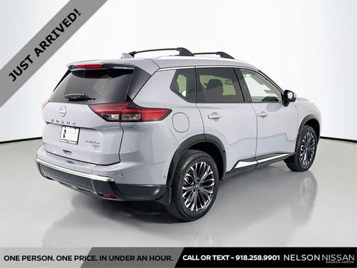 2025 Nissan Rogue Platinum