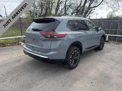 2025 Nissan Rogue Platinum