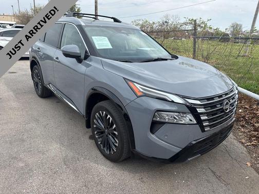 2025 Nissan Rogue Platinum