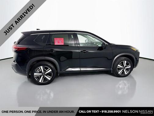 Super Black 2023 Nissan Rogue SL
