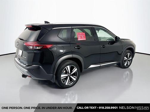 Super Black 2023 Nissan Rogue SL