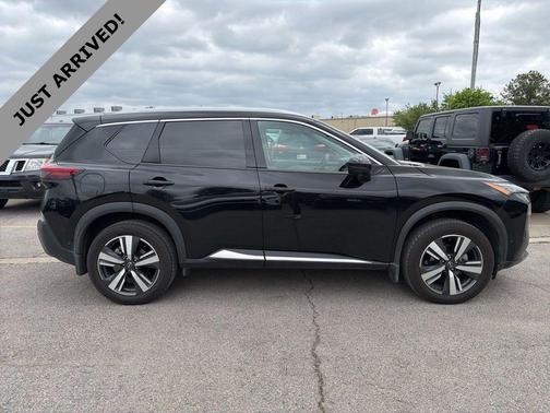 Super Black 2023 Nissan Rogue SL