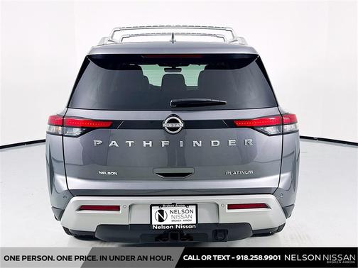 2024 Nissan Pathfinder Platinum FWD