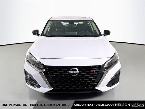 2025 Nissan Altima SR FWD
