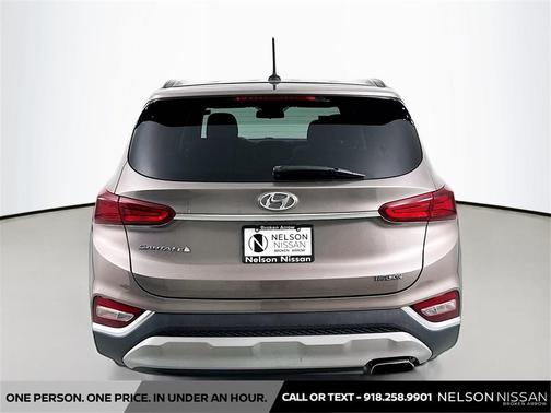 2019 Hyundai SANTA FE SE 2.4