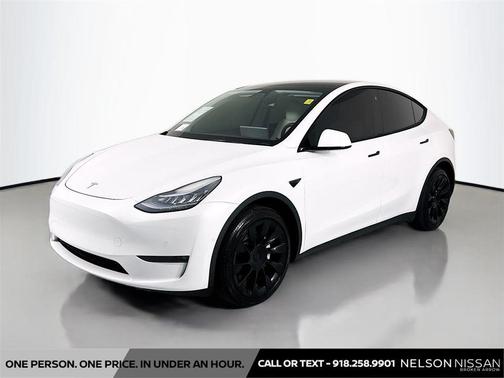 Pearl White Multi-Coat 2021 Tesla Model Y Long Range Dual Motor All-Wheel Drive