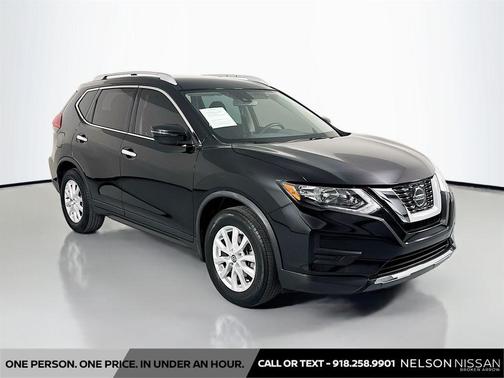 Magnetic Black Pearl 2020 Nissan Rogue S