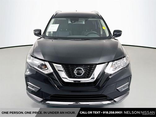 Magnetic Black Pearl 2020 Nissan Rogue S