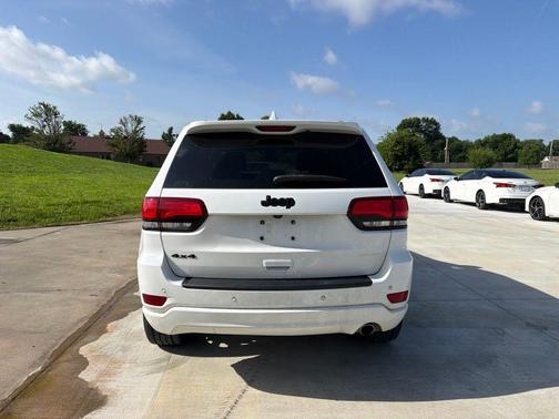 Bright White Clearcoat 2020 Jeep Grand Cherokee Altitude