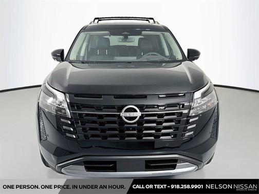 Super Black 2026 Nissan Pathfinder Platinum