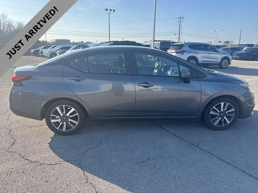 2020 Nissan Versa 1.6 SV