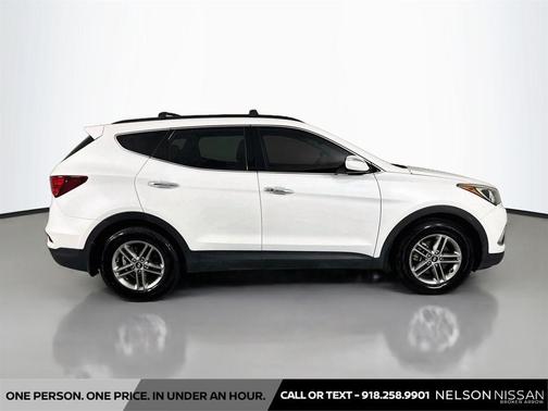 Pearl White 2018 Hyundai Santa Fe Sport 2.4L