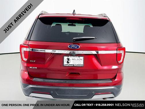 RUBY RED METALLIC TINTED CC 2019 Ford Explorer XLT