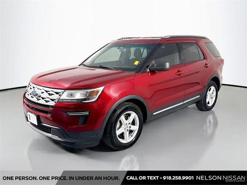 RUBY RED METALLIC TINTED CC 2019 Ford Explorer XLT