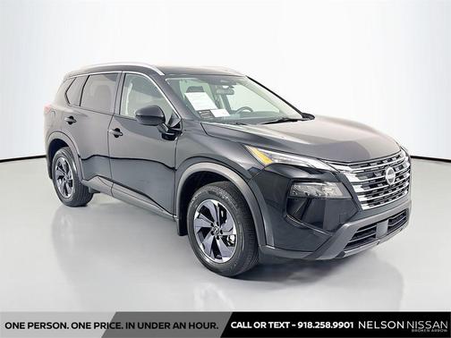 Super Black 2025 Nissan Rogue SV