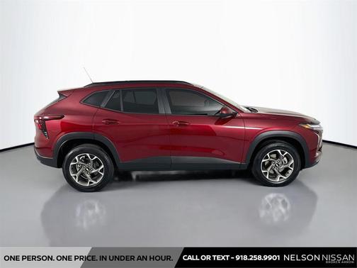 Crimson Metallic 2025 Chevrolet Trax LT