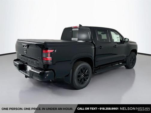 Super Black 2026 Nissan Frontier SV