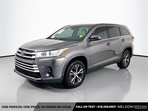 2019 Toyota Highlander LE